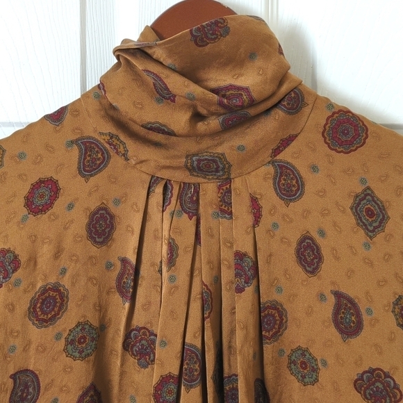 Anne Klein 80's Vintage Silky Paisley Printed Pleated Turtleneck Blouse Brown SP - Picture 2 of 13